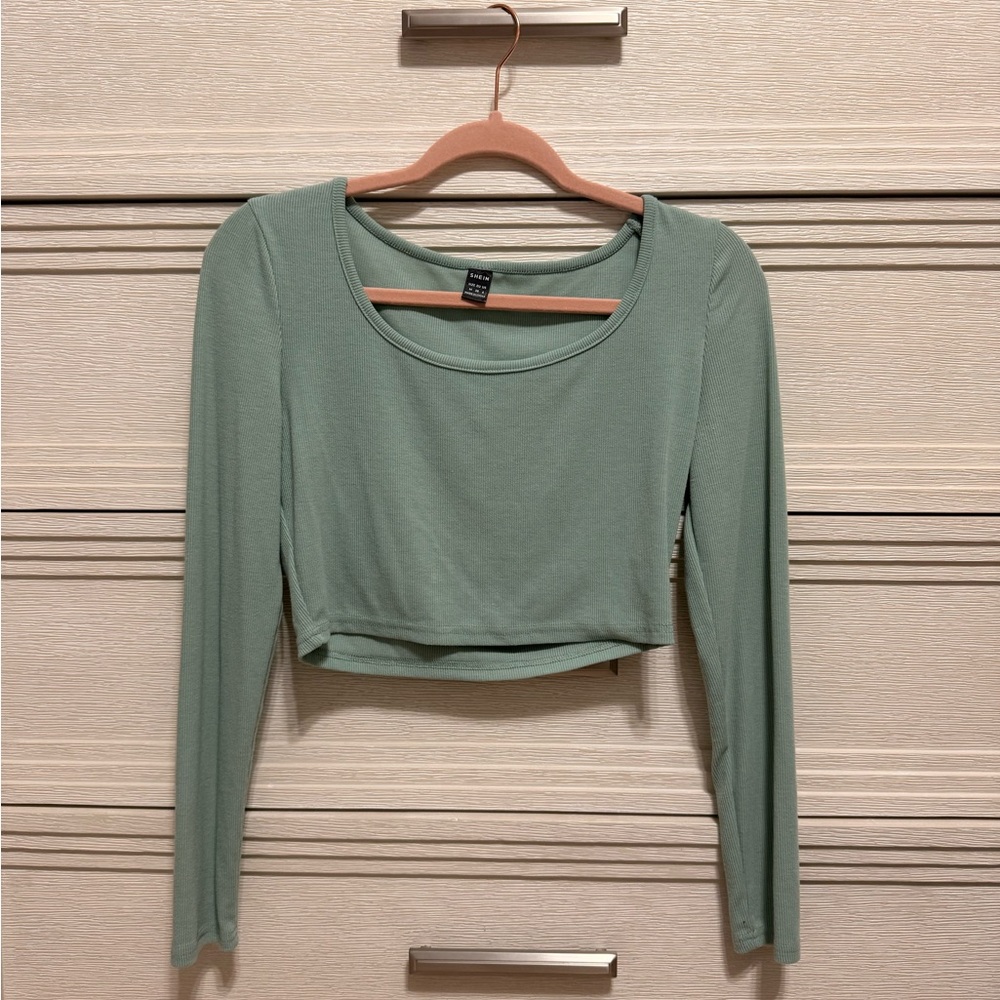 SHEIN Sage Green Long Sleeve Crop Top